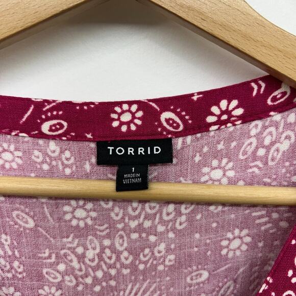 Torrid Pink Button Front Tie Waist Print Short Sleeve Romper Shorts Plus Size 1X - Picture 6 of 6